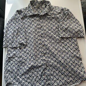 Vintage men’s short sleeve button-down with fun geometric pattern - size XL